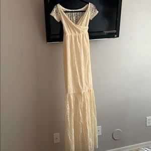 Long maternity gown